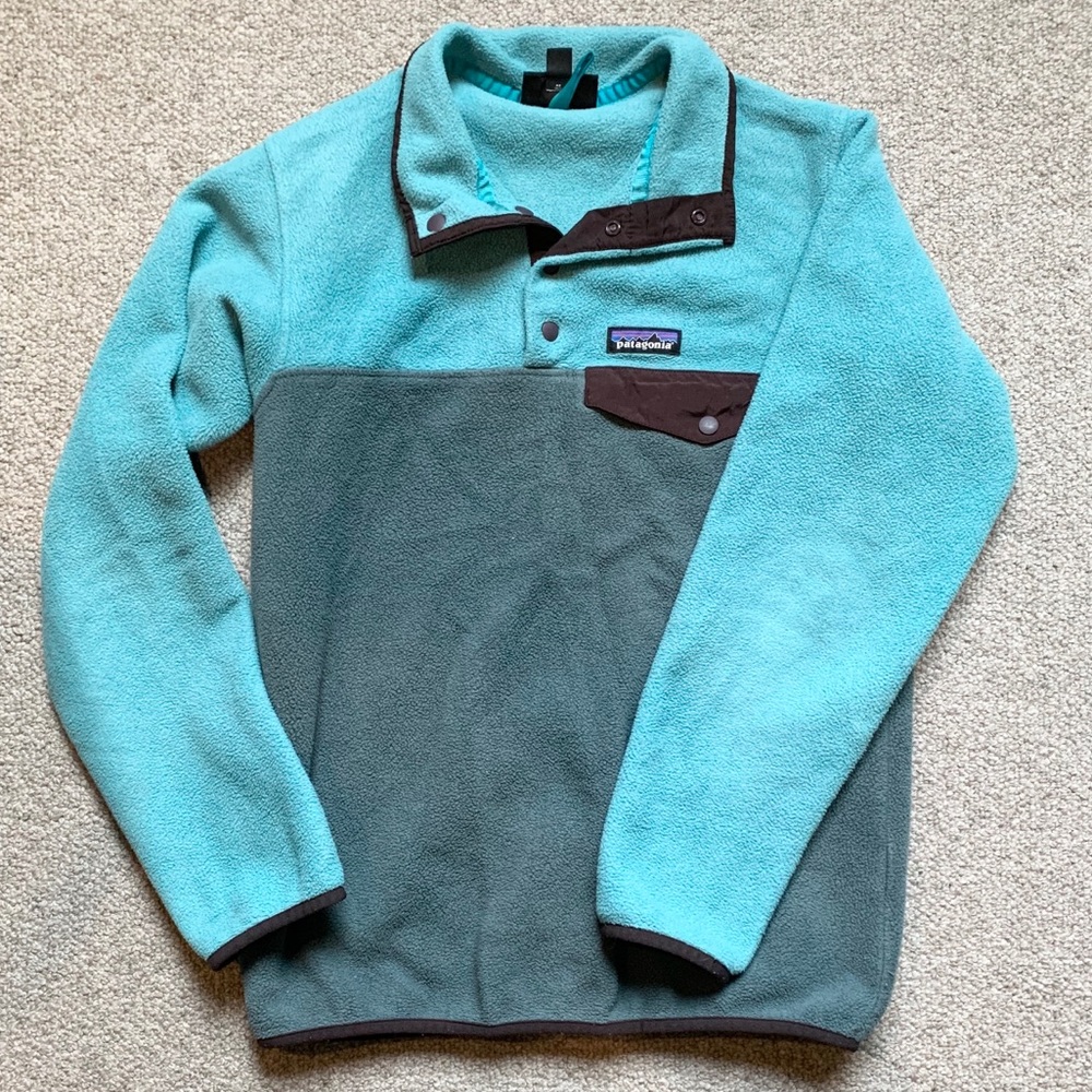PATAGONIA Blue and Grey Synchilla Sweater🌲
